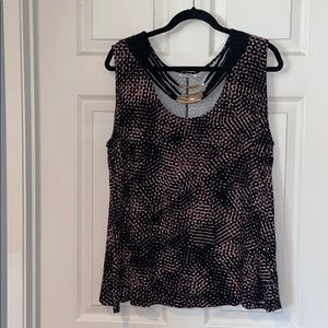 Catherine’s Scoop neck tank w/swing hemline